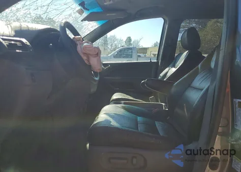 2010 Honda Odyssey Ex z USA, uszkodzony, nr VIN 5FNRL3H42AB077947